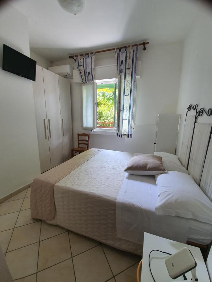 B&B Airone Cervia - Camere E Appartamenti Экстерьер фото