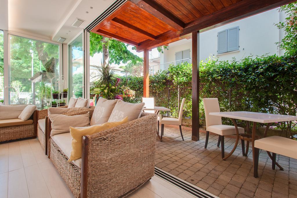 B&B Airone Cervia - Camere E Appartamenti Экстерьер фото